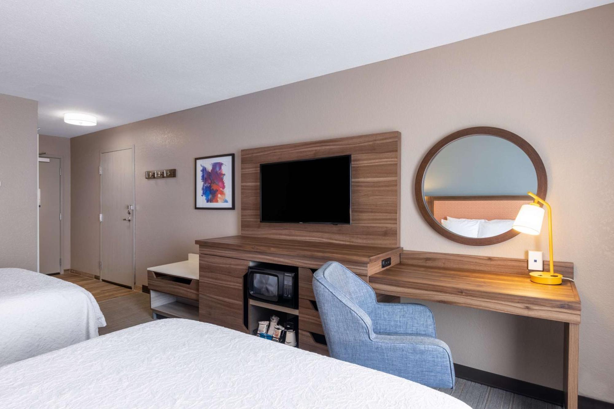 Hampton Inn Saint Robert Εξωτερικό φωτογραφία