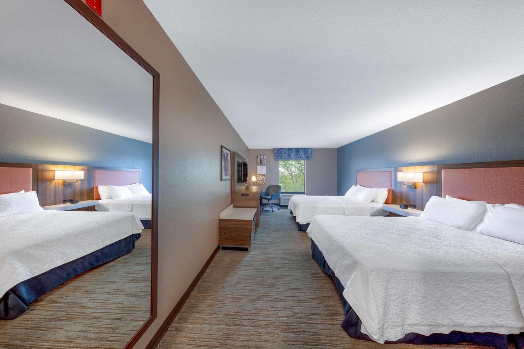 Hampton Inn Saint Robert Εξωτερικό φωτογραφία